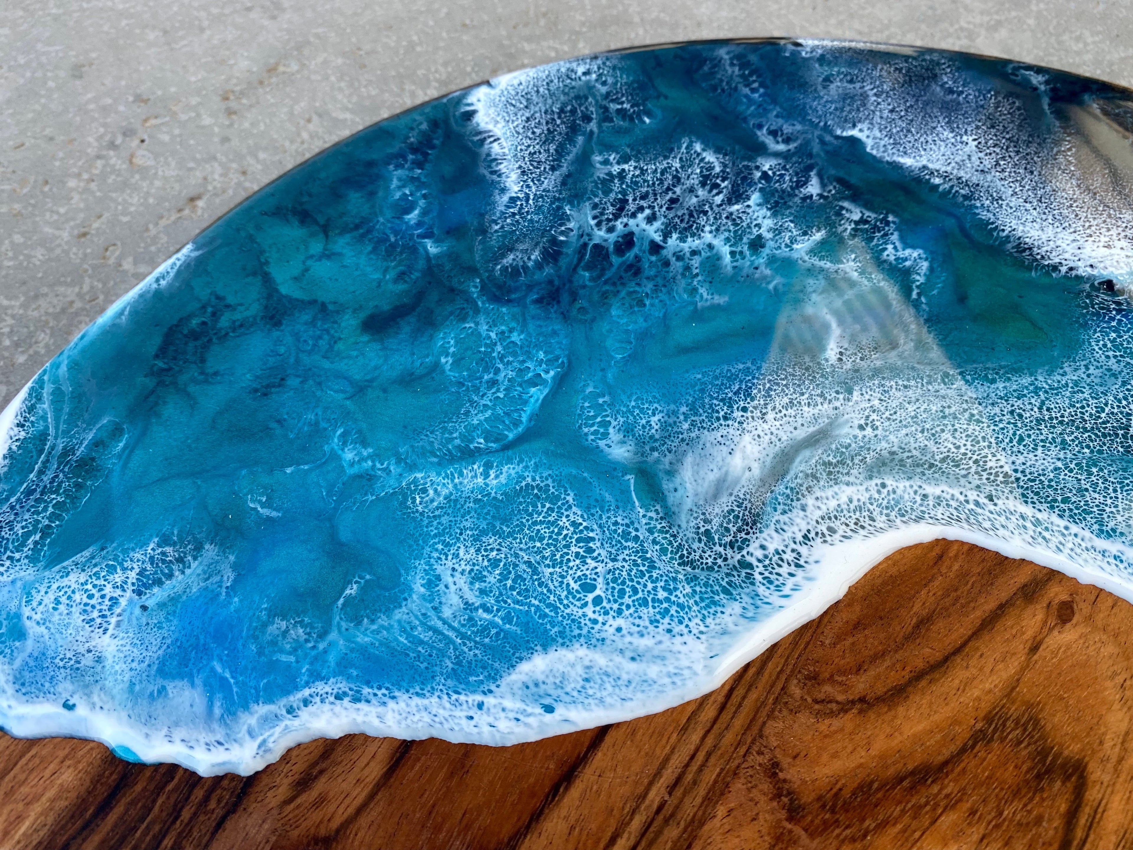 Round Charcuterie Board with Handle