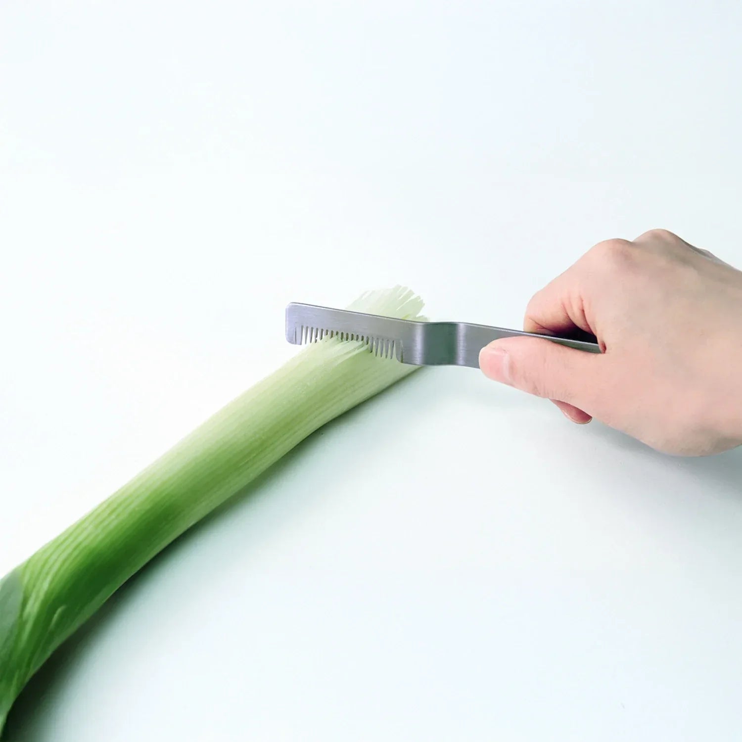 Eatoco Saku Leek Cutter – Fibrous Vegetable Tool - Made in Japan