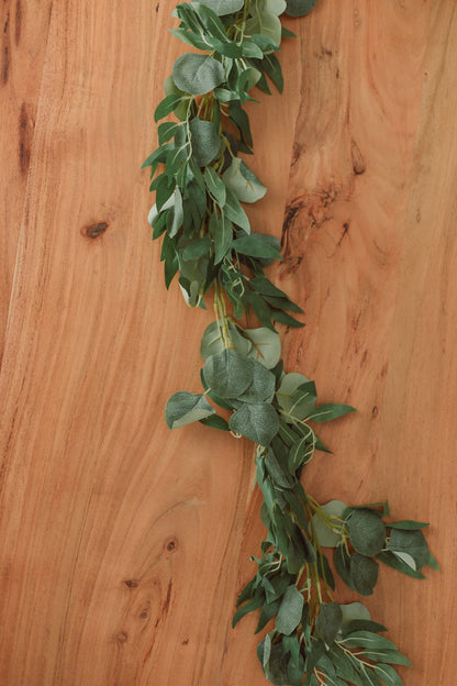Eucalyptus + Deep Green Willow Garland (artificial)