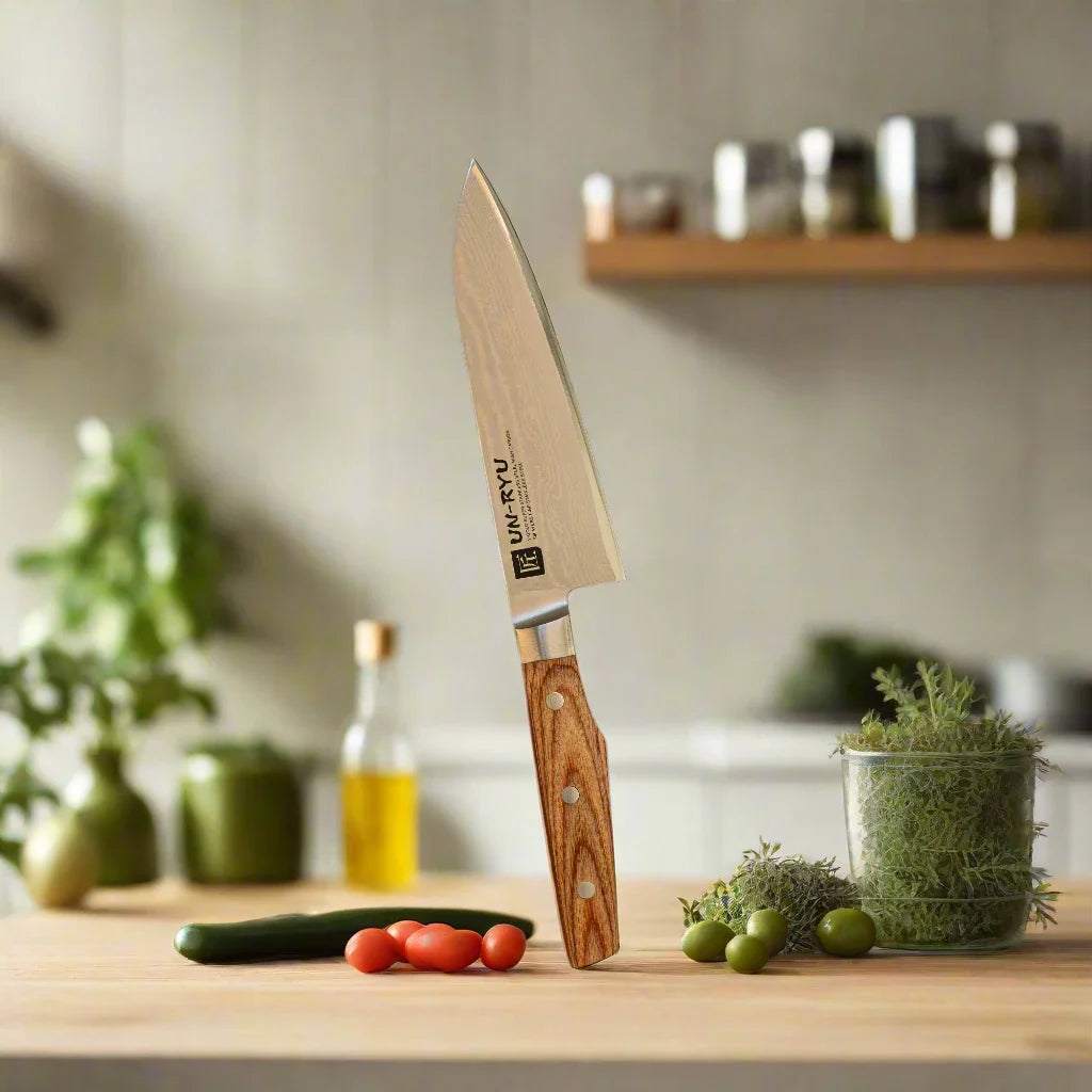 Un‑Ryu VG‑10 33‑Layer 170 mm Santoku Knife